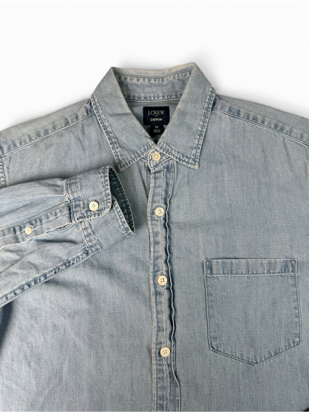 J.Crew Denim Men’s Medium Chambray Shirt Light Wash Long Sleeve 100% Cotton